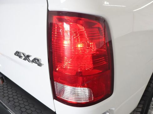 Used 2018 RAM 3500 Tradesman w/ Chrome Appearance Group AWD/4WD image 28