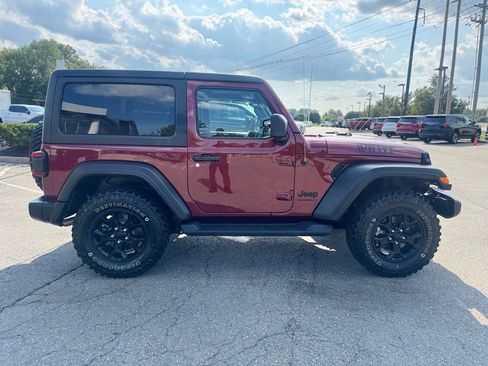 Used 2021 Jeep Wrangler Sport AWD/4WD image 8