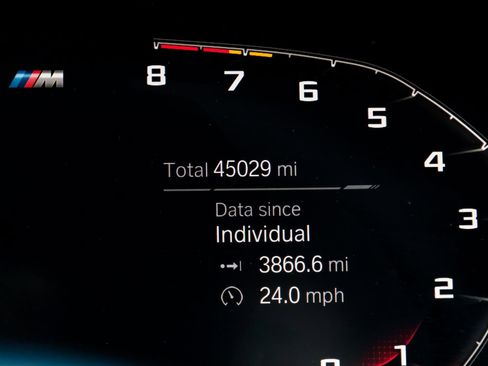 Used 2021 BMW X6 M w/ Competition Package image 23