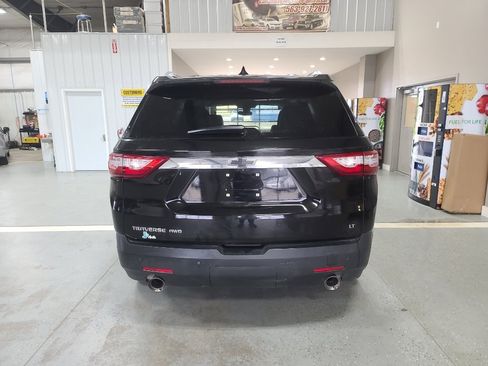 Used 2018 Chevrolet Traverse LT image 6
