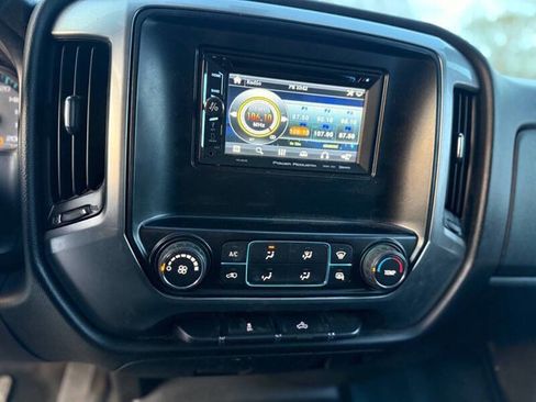 Used 2015 Chevrolet Silverado 1500 LT AWD/4WD image 18