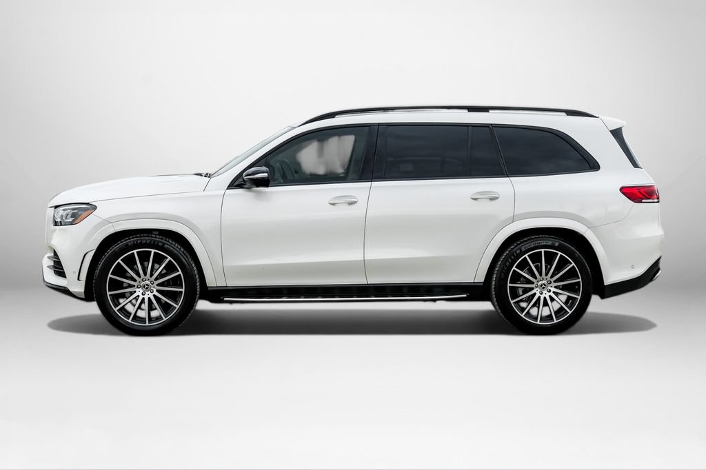Used 2023 Mercedes-Benz GLS 580 4MATIC image 9