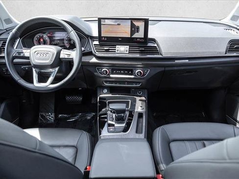 Certified 2023 Audi Q5 2.0T Premium Plus w/ Premium Plus Package AWD/4WD image 20