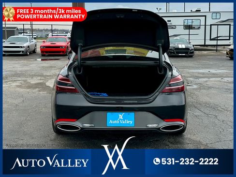 Used 2025 Genesis G70 2.5T image 38