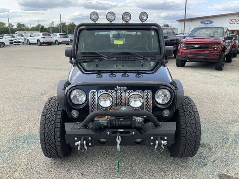 Used 2015 Jeep Wrangler Sport w/ Quick Order Package 24S AWD/4WD image 3
