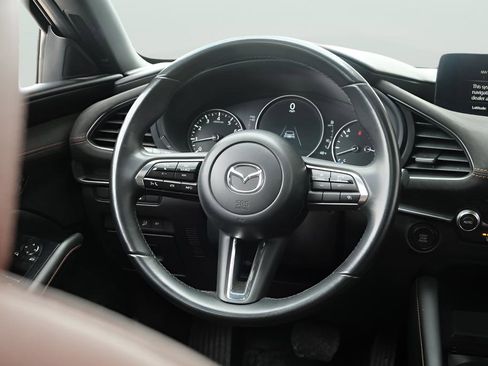 Used 2024 MAZDA MAZDA3 s image 9