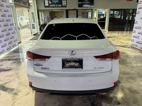 Used 2020 Lexus IS 300 F Sport w/ F Sport Package RWD image 10