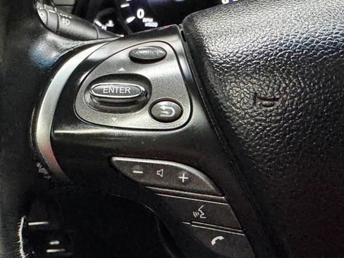 Used 2015 INFINITI Q70 L 3.7 w/ Deluxe Touring Package image 28