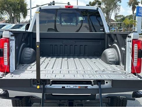 New 2025 Ford F250 King Ranch w/ Chrome Package image 19
