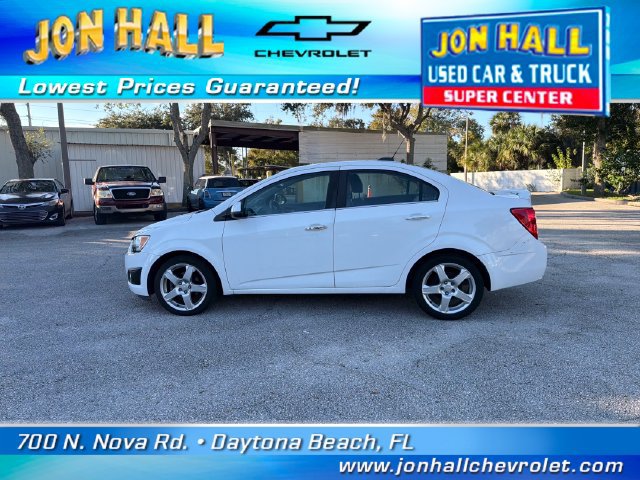 Used 2015 Chevrolet Sonic LTZ FWD image 4