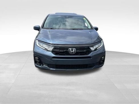 Used 2025 Honda Odyssey Elite image 2