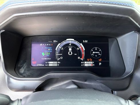 Used 2025 Toyota Tundra Platinum AWD/4WD image 9
