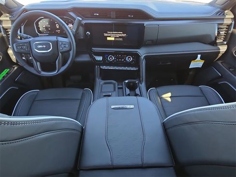 New 2026 GMC Sierra 2500 AT4X image 9