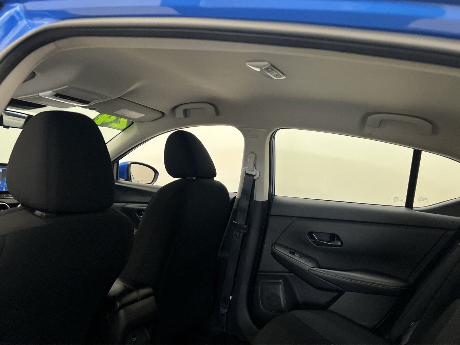 Used 2024 Nissan Sentra SV FWD image 23