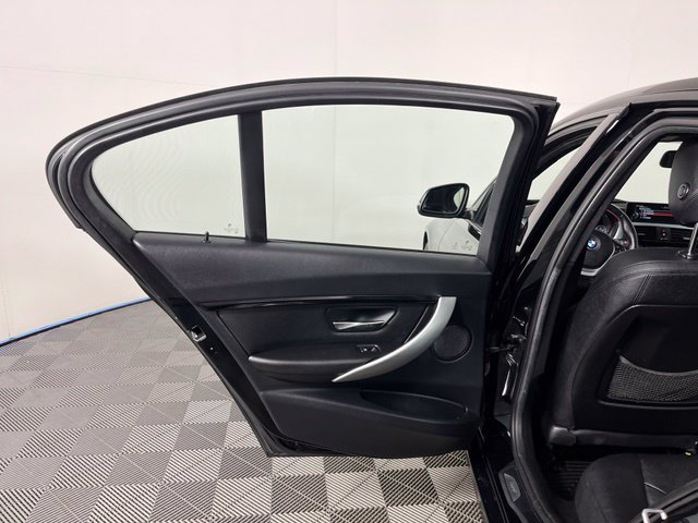 Used 2016 BMW 328i xDrive Sedan AWD/4WD image 33