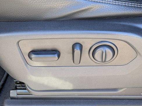 Used 2019 GMC Sierra 1500 Denali w/ Denali Ultimate Package image 18