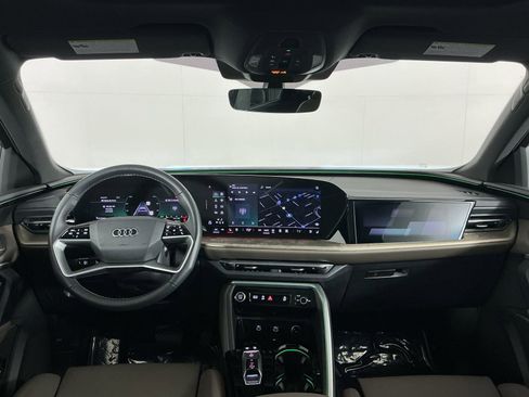 Used 2025 Audi Q5 Prestige image 17