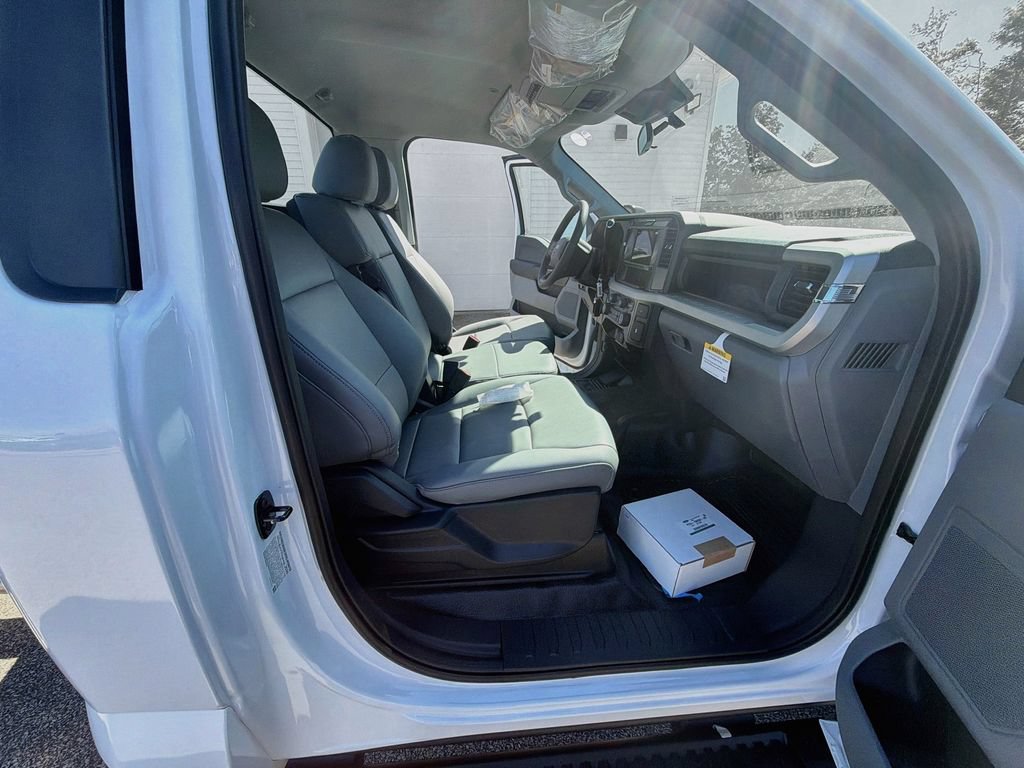 New 2027 Ford F350 XL w/ XL Chrome Package AWD/4WD image 12