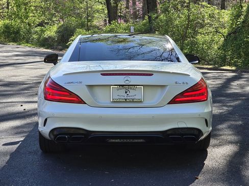 Used 2017 Mercedes-Benz SL 63 AMG image 14