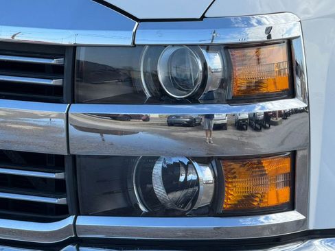 Used 2018 Chevrolet Silverado 2500 W/T w/ WT Convenience Package image 4