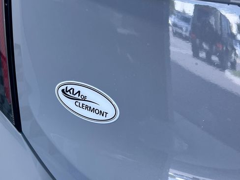 Used 2025 Kia Telluride SX Prestige X-Line image 4