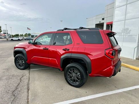 New 2025 Toyota 4Runner SR5 image 5