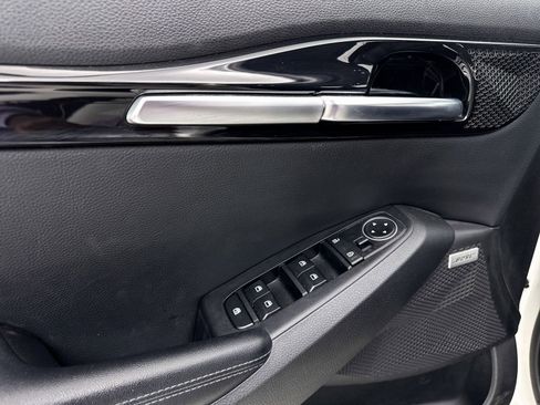 Used 2021 Kia Seltos SX image 34