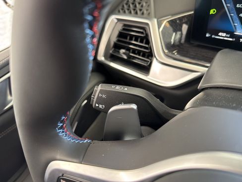 New 2025 BMW X7 M60i image 19