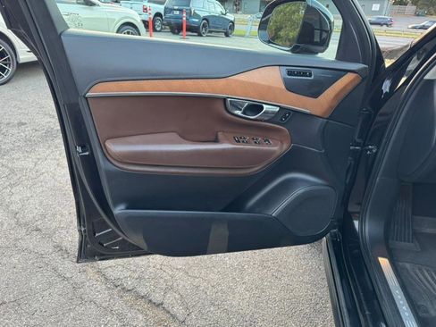 Used 2019 Volvo XC90 T6 Inscription w/ Protection Package Premier image 14