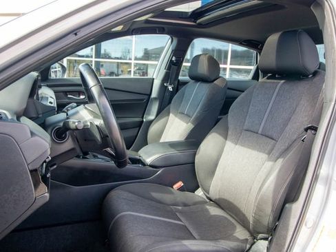 Used 2024 Honda Accord Sport image 10