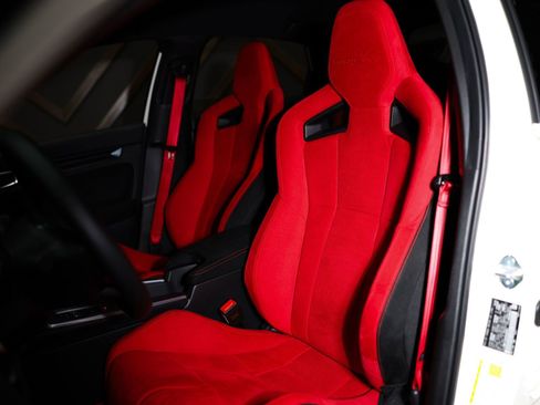 Used 2025 Honda Civic Type R image 10