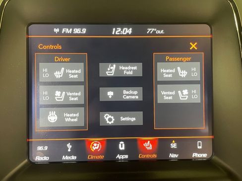 Used 2018 Dodge Durango SRT w/ SRT Interior Appearance Group image 20