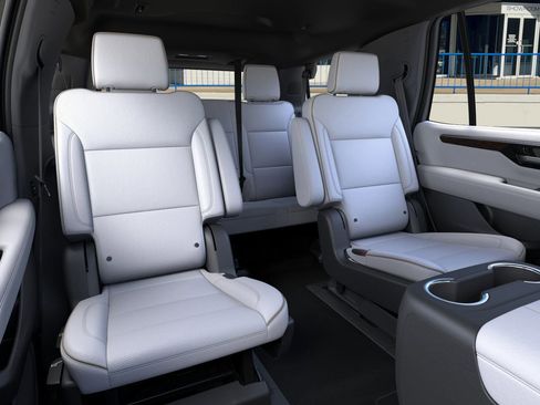 New 2026 Chevrolet Tahoe Premier image 17