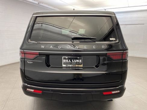 New 2025 Jeep Wagoneer Series II image 5