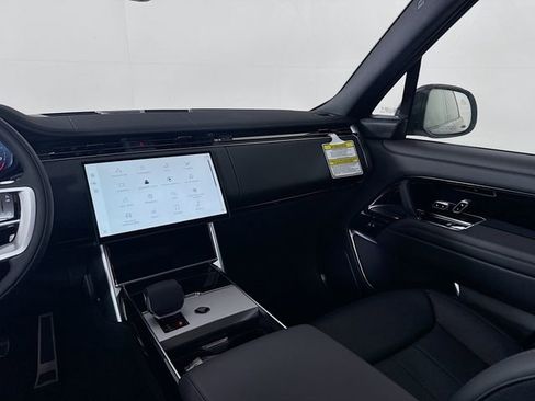 New 2026 Land Rover Range Rover Long Wheelbase SE AWD/4WD image 26