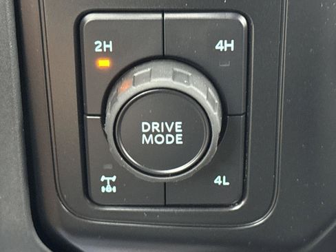 New 2026 Ford F250 XLT w/ XLT Premium Package image 20