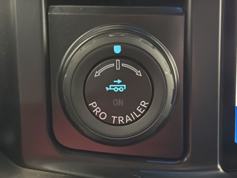 Used 2024 Ford F350 Platinum AWD/4WD image 38