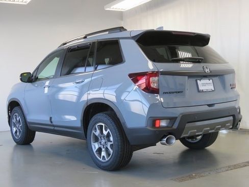 Used 2023 Honda Passport TrailSport image 16