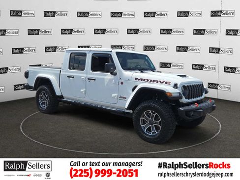 Used 2026 Jeep Gladiator Mojave AWD/4WD image 1