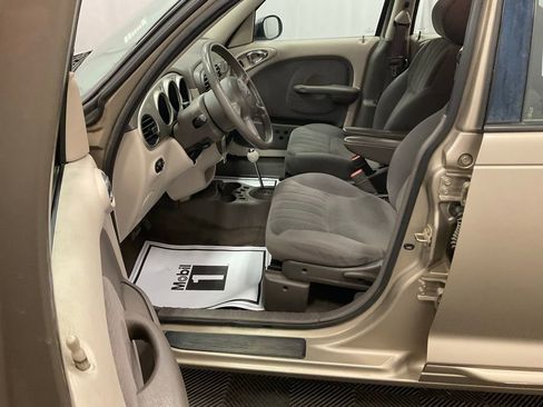 Used 2003 Chrysler PT Cruiser image 4