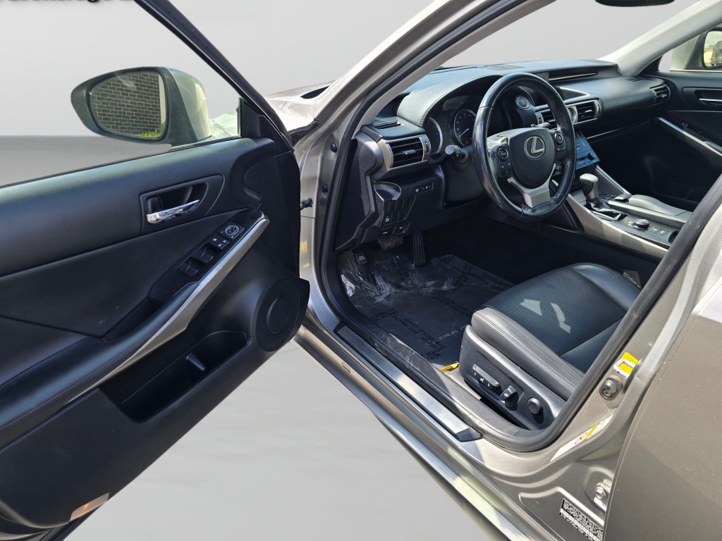 Used 2014 Lexus IS 250 w/ Navigation Package RWD image 25