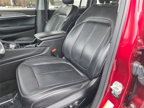 Used 2021 Jeep Grand Cherokee L Limited image 28