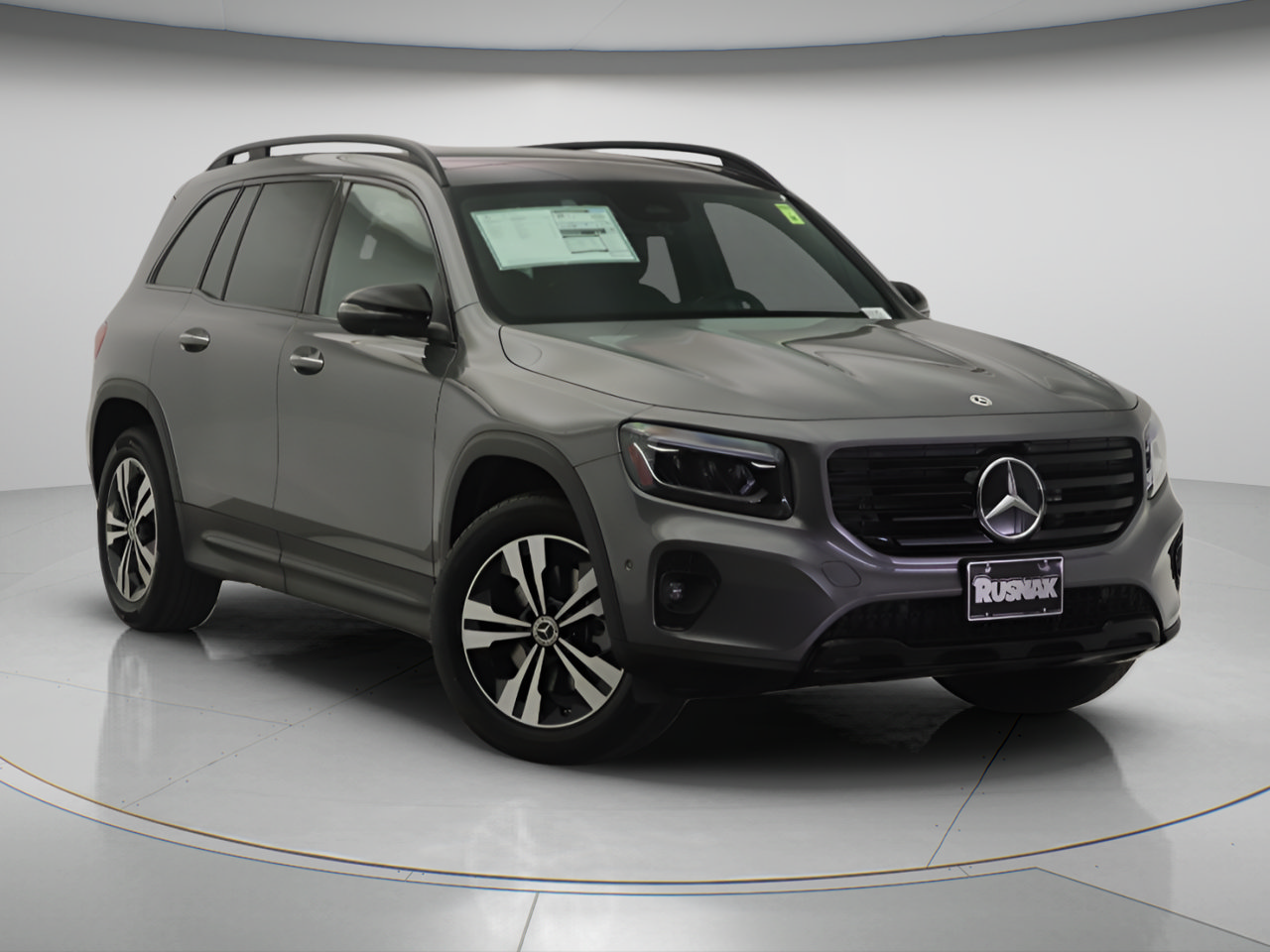 New 2026 Mercedes-Benz GLB 250 image 1