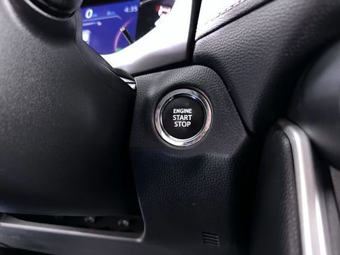 Used 2024 Toyota RAV4 XLE image 31