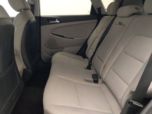 Used 2020 Hyundai Tucson SE FWD image 18