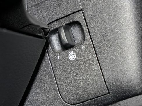 Certified 2023 Mercedes-Benz GLA 250 4MATIC image 23