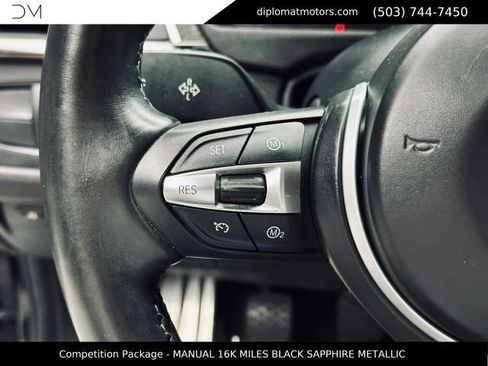 Used 2019 BMW M4 Coupe w/ Competition Package RWD image 27