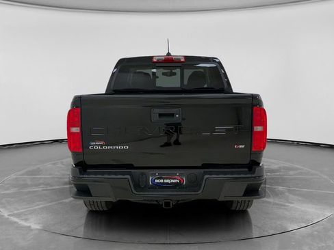 Used 2022 Chevrolet Colorado LT w/ LT Convenience Package AWD/4WD image 4