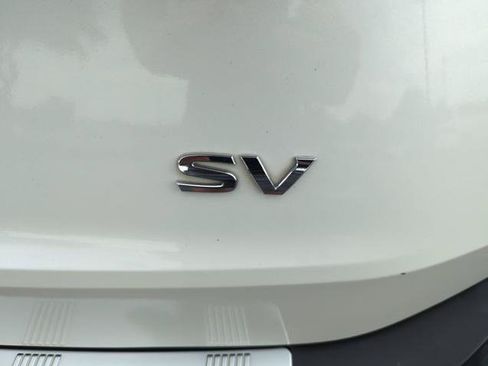 Certified 2021 Nissan Rogue SV FWD image 21