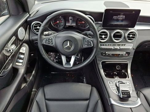 Used 2018 Mercedes-Benz GLC 300 4MATIC image 11